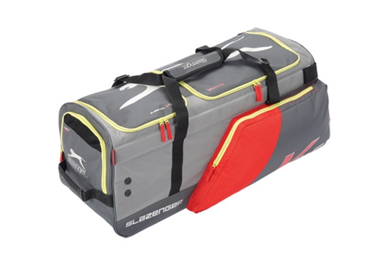 Picture of ELITE V165 Holidall Cricket Kit Bag by Slazenger